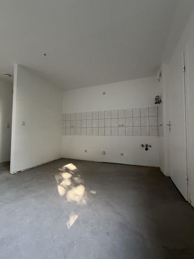 Helle renovierte 2,5-Zimmer-Wohnung in Witten-Annen mit geräumigem Wohn-/Essbereich – Foto 7