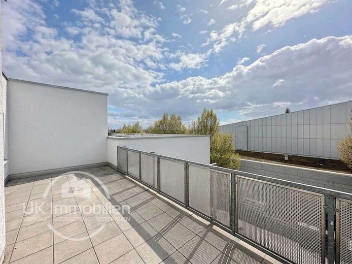 Hausgefühl! 2-Zi mit Dachterrasse im Haus-im-Haus-Konzept! – XL-Dachterrasse