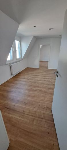 Beau spacieux 4 pièces de plus de 100 m2 – Photo 3