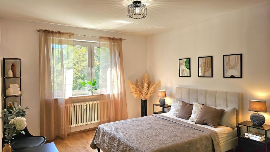Traum-3-Zimmer-Wohnung: Komplett renoviert, schreinergefertigte Einbaumöbel & U3 vor der Haustür! – Foto 9