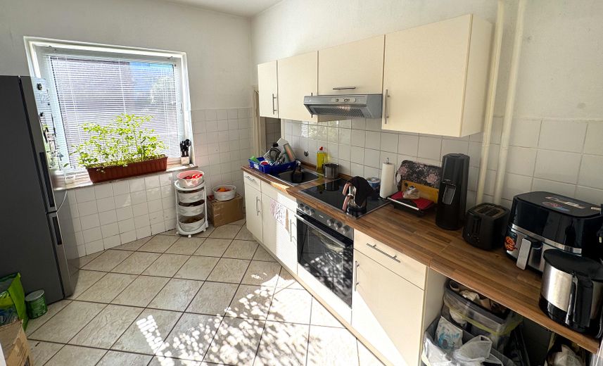 Geräumige 4-Zimmer-Wohnung in Flensburg-Mürwik – Geräumige Wohnküche
