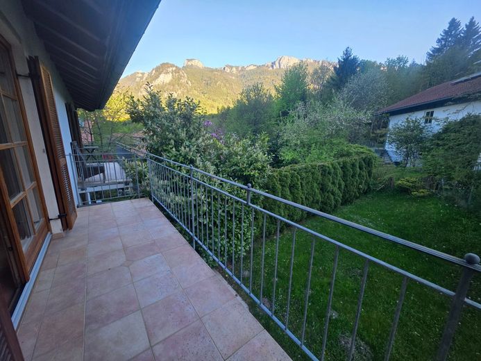 Reihenhaus-Perle nahe Chiemsee &amp; Kampenwand – Balkon