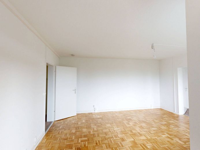 Appartement moderne de 2 pièces avec BALCON – Photo 11