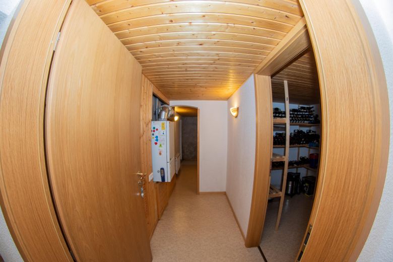 Flur im Keller