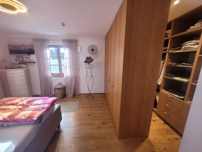  Kleiderschrank begehbar