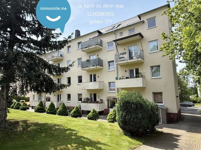 2-Raum • ruhige Lage • Chemnitz • mit Balkon • viel Grün • Laminat • Tageslichtbad • Anmieten! – Photo 1