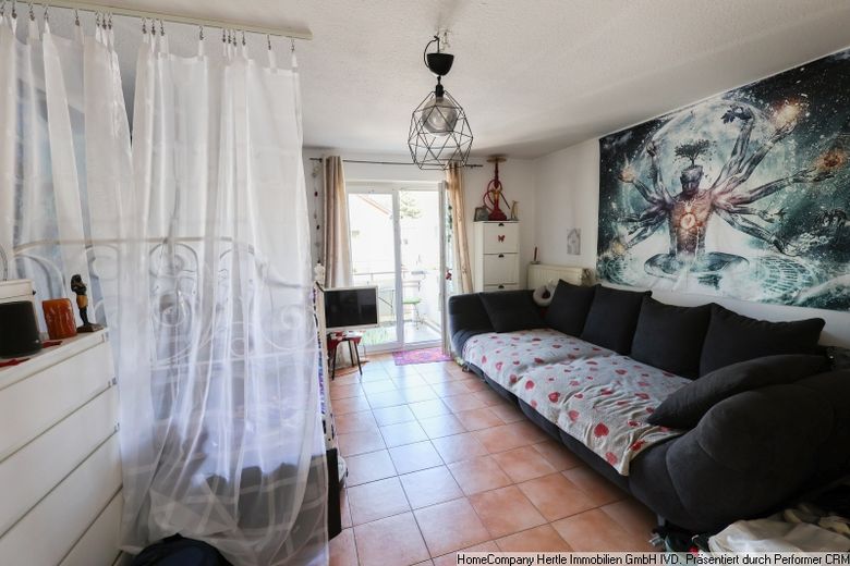 Ansprechende Eigentumswohnung innerhalb eines gepflegten Mehrfamilienhauses in toller Lage mit Balkon, Carport, Keller – 51c419849a005cbb355e2239c7fdf0dde57cc89c.jpg