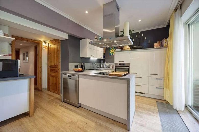 Senza commissione: casa con giardino e ingresso indipendente, 141 m² – Küche