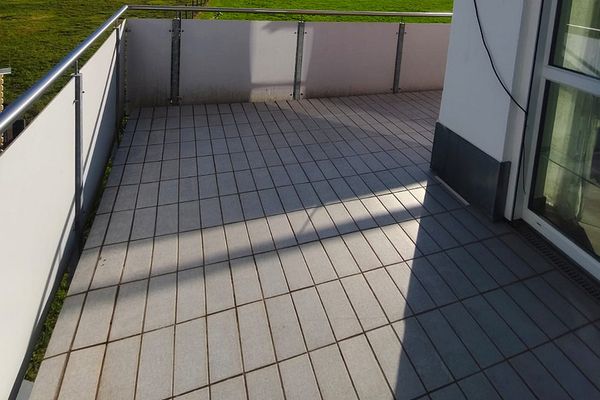 Appartamento di 80 mq in posizione centrale con ampio balcone soleggiato