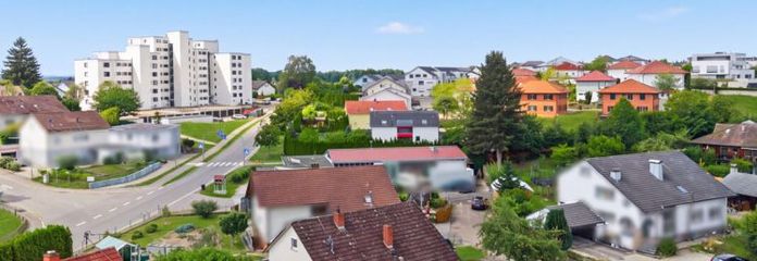 360° | Zwei Wohneinheiten, viele Möglichkeiten – Zweifamilienhaus mit Garten in Aulendorf
