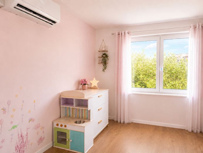 Schlafzimmer 2