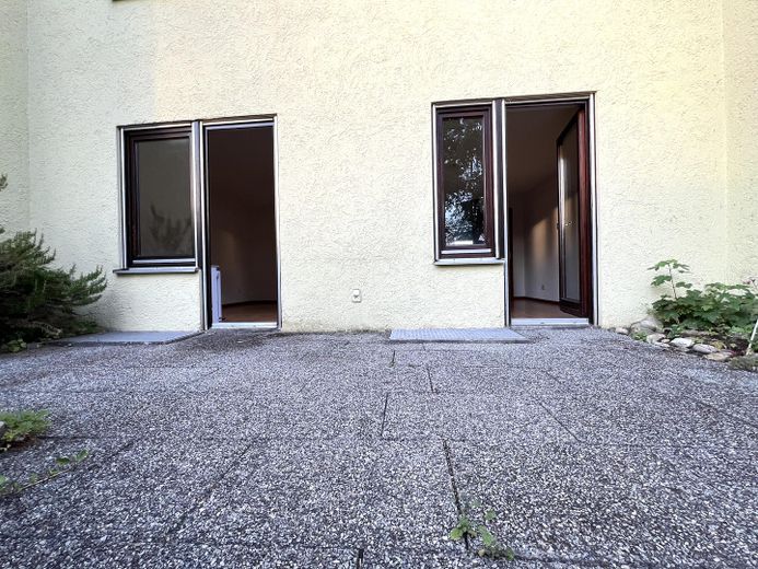Sehr gepflegte 2,5-Zimmer-Wohnung in Top-Lage mit Terrasse, Garten,Garage in Ro... – Foto 13