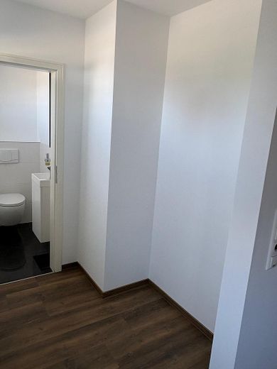 Güzel Fahrdorf’ta doğrudan Schlei manzaralı, huzur veren Friesenhaus (komisyonsuz) – Gäste WC und Garderobe