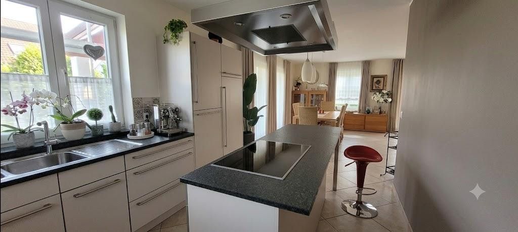 Casa da sogno in posizione eccellente a Gaimersheim – Küche+Essbereich EG