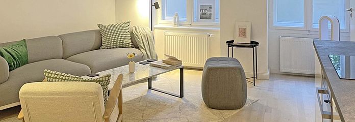 Seltene Gelegenheit am Zionskirchplatz: Kernsaniert & provisionsfrei – Wohnküche