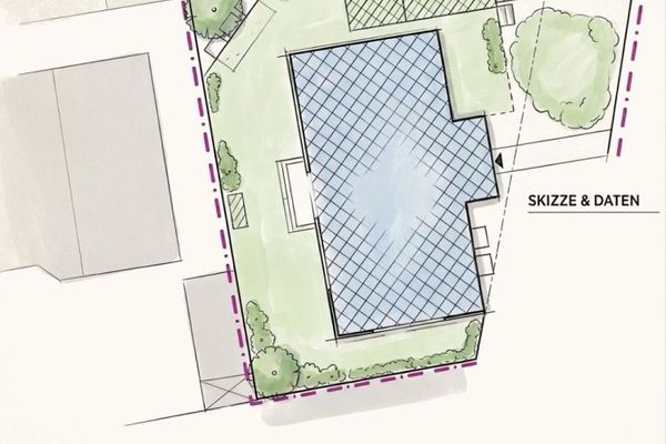 Wonderful corner plot with existing building and preliminary building approval for a multi-family house in Munich Hadern