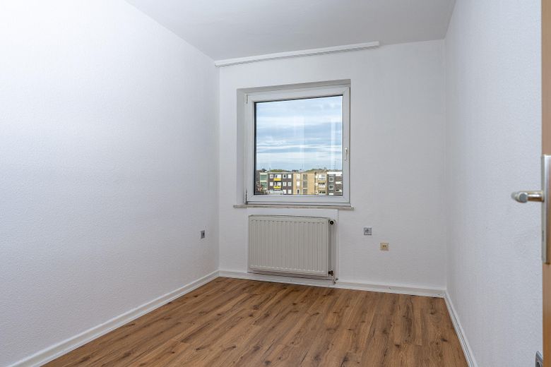 Spokojne, centralnie położone mieszkanie 3-pokojowe, kuchnia, przedpokój, łazienka w Oberhausen-Osterfeld – Kinderzimmer