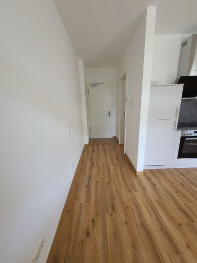 Wunderschöne 1,5 Zimmer Wohnung ab sofort – Eingangsbereich