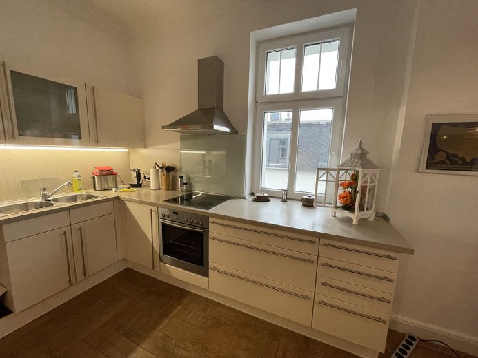 Große Küche 1 / kittchen 1