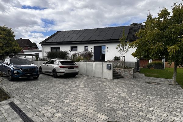 Modernes Einfamilienhaus in Feldrandlage