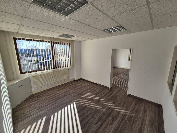 Helle Bürofläche in Kaltenkirchen – Büro Nr. 26