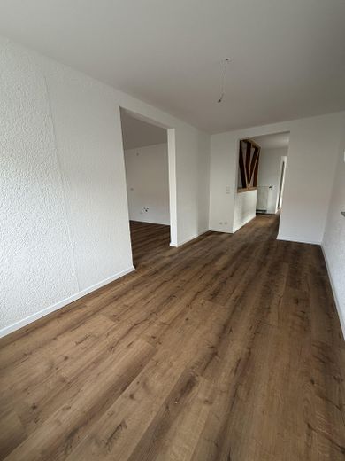 Vollständig renovierte Barrierefreie Wohnung – Foto 6