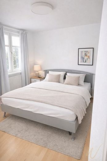 Seltene Gelegenheit: Charmantes Schieferhaus mit historischem Flair, Wohnbereich und 2 Ladenlokalen – Schlafzimmer