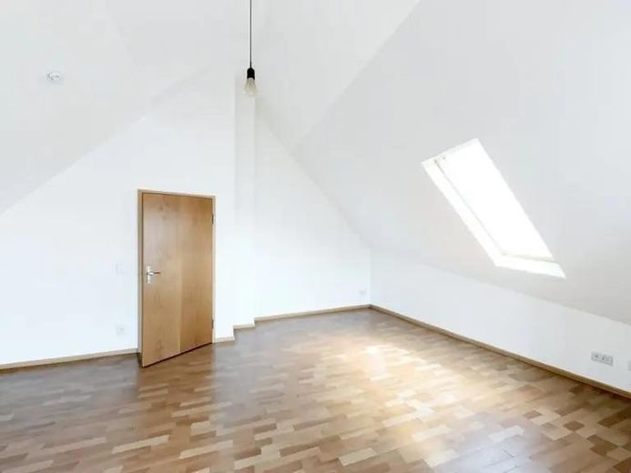 Appartamento di proprietà con 2 locali – generiertes Raumbild