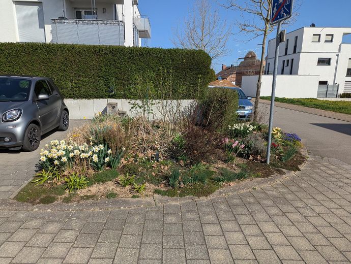 Tieferliegendes Gartenstück