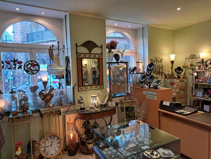 EG - Geschäft links