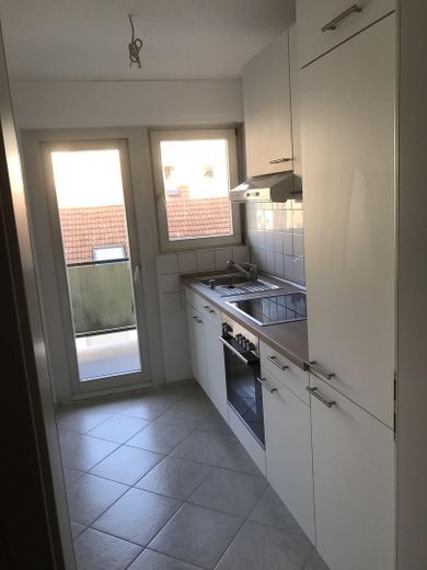 2,5 ZKB - mit EBK u. Balkon in Einbahnstraße in östlicher Südstadt – Foto 11