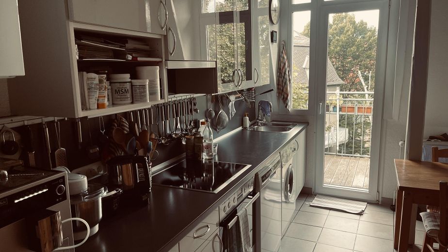 Helle Maisonettewohnung in Frankfurt am Main – Bornheim – Küche