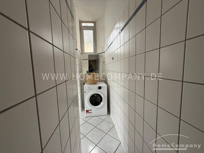 ***Gutleutviertel (8072019) möblierte Wohnung mit 2 Schlafzimmern – 20d32e36ea9d8e86372e2be863f0f0c1be17df97.jpg