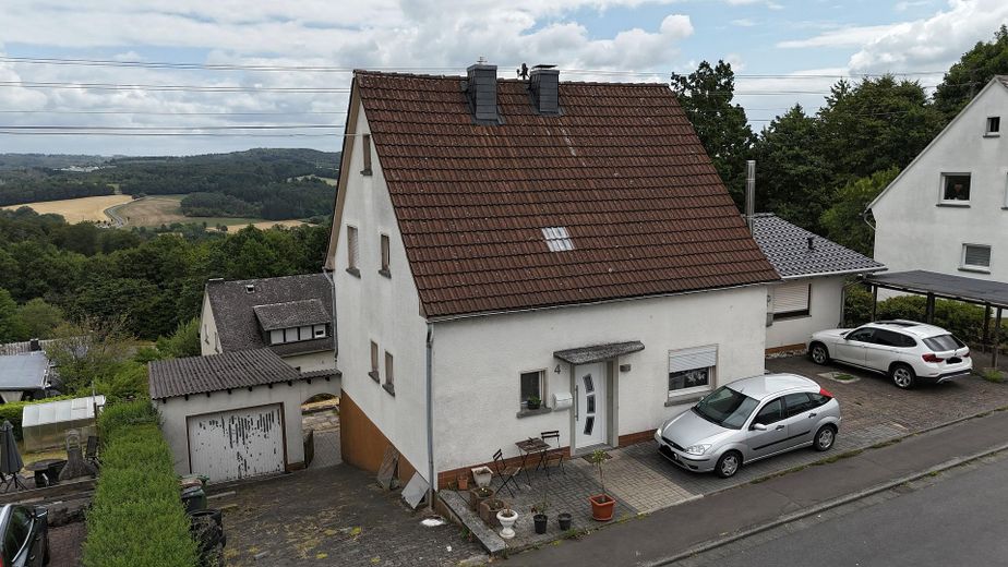 Casa bifamiliar cerca de Hachenburg – inversión, sin comisión – Foto 3