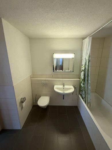 Provisionsfreies Dreifamilienhaus mit attraktiven Extras – Foto 16