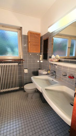 Germering'de garajlı bungalov – Bad EG
