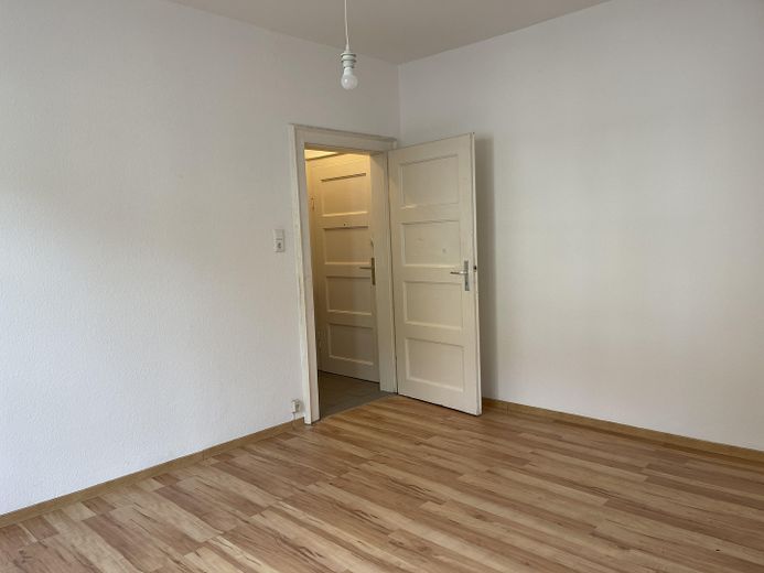 Helle Wohnung 15-03 in der Nähe der Uni – Wohnzimmer