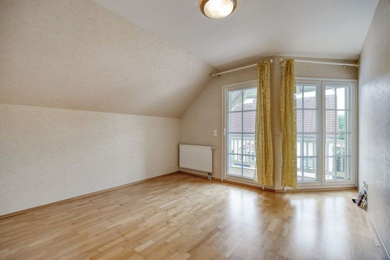 ***Ich bin einfach etwas Besonderes......Anspruchsvolles Wohnen in bester Lage*** – Kind.1 mit Balkon