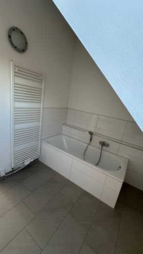 Tageslichtwannenbad 1