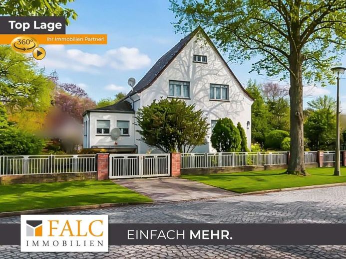 Platz für Familie, Ideen und Zukunft! Einfamilienhaus mit großem Grundstück – Foto 1