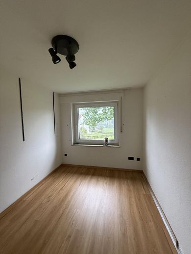 السكن في مزرعة مع إطلالة خلابة ومساحة واسعة وحديقة كبيرة – kleines Zimmer