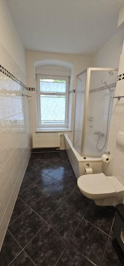 Wohnen am Zionskirchplatz – sanierter Altbau in einer der schönsten Lagen Berlins – Bad