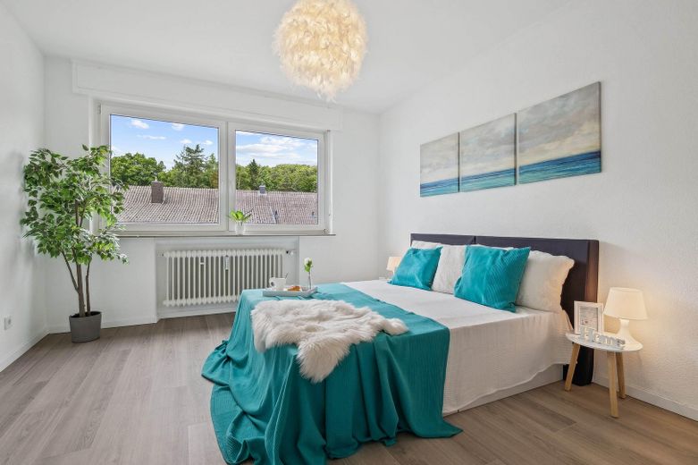 Helles Schlafzimmer