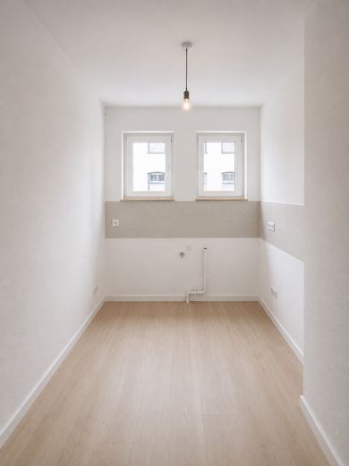 Nachhaltig modernisiert – Wohnqualität auf neuem Niveau – Zimmer 3
