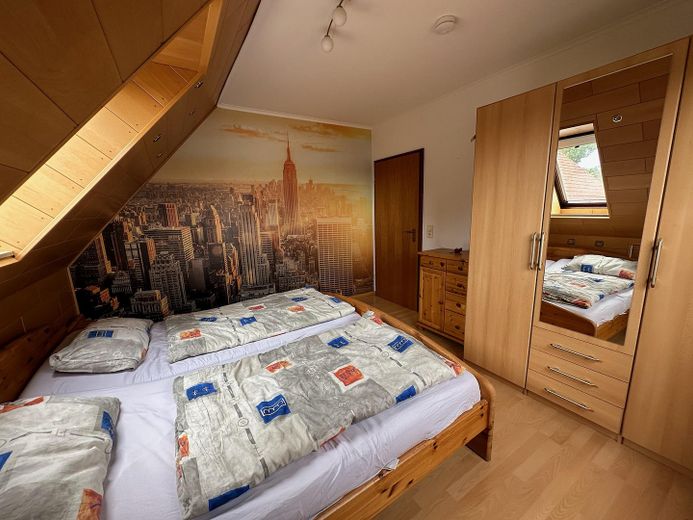 Schlafzimmer OG
