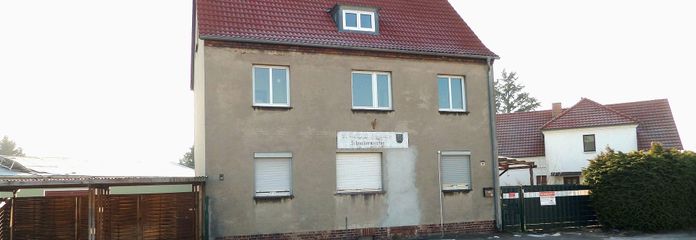 Haus Straßenansicht