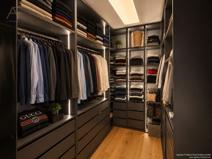 Moderne Stadtvilla mit Smart-Home-Komfort und Spa-Charakter an der Alten Veste in Zirndorf – Bild 14