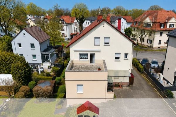 Mehrfamilienhaus mit Potenzial – Wohnen, Vermieten oder Investieren