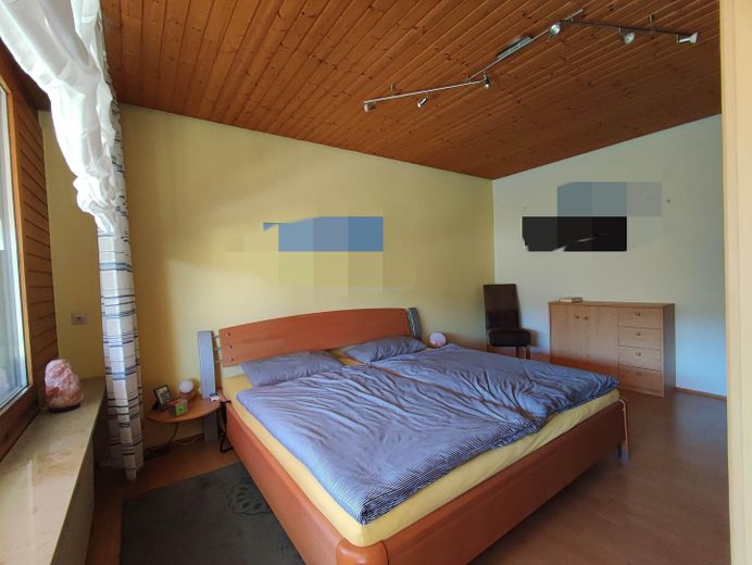 Sunny, well-maintained 3.5-room ground-floor apartment 90m² + approx. 20m² terrace – Photo 6