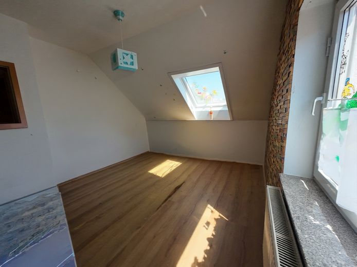 Modernize edilmiş ikiz ev ve çocuk cenneti – Fotoğraf 8